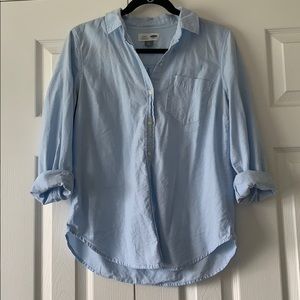 Old Navy Chambray Button-Up Shirt